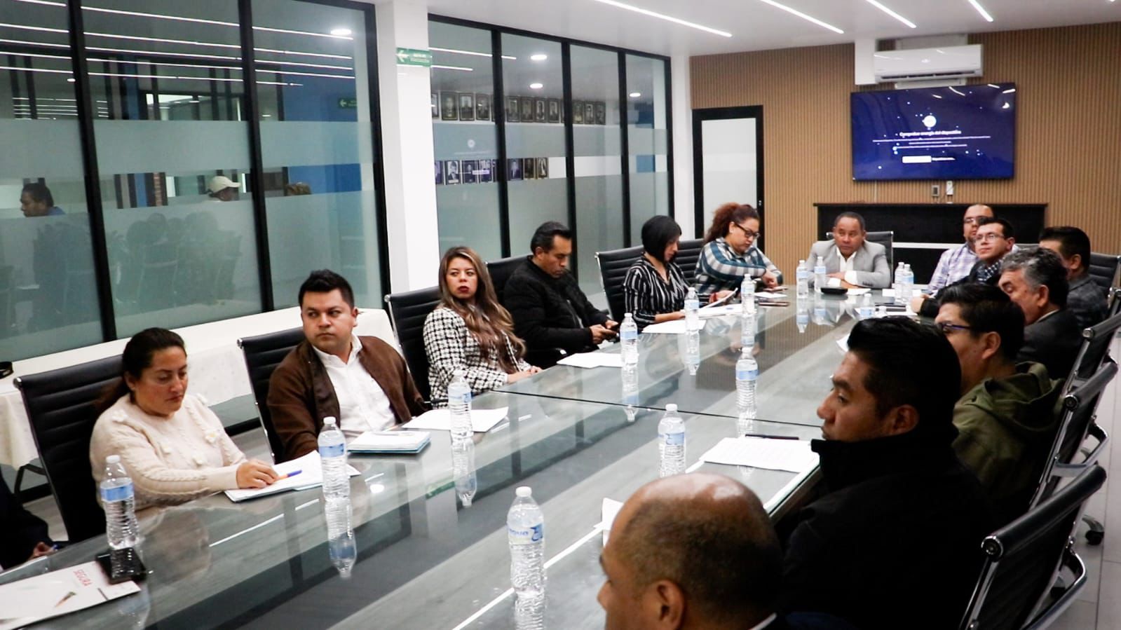 FGJ sostiene reunión de trabajo con representantes de instituciones bancarias